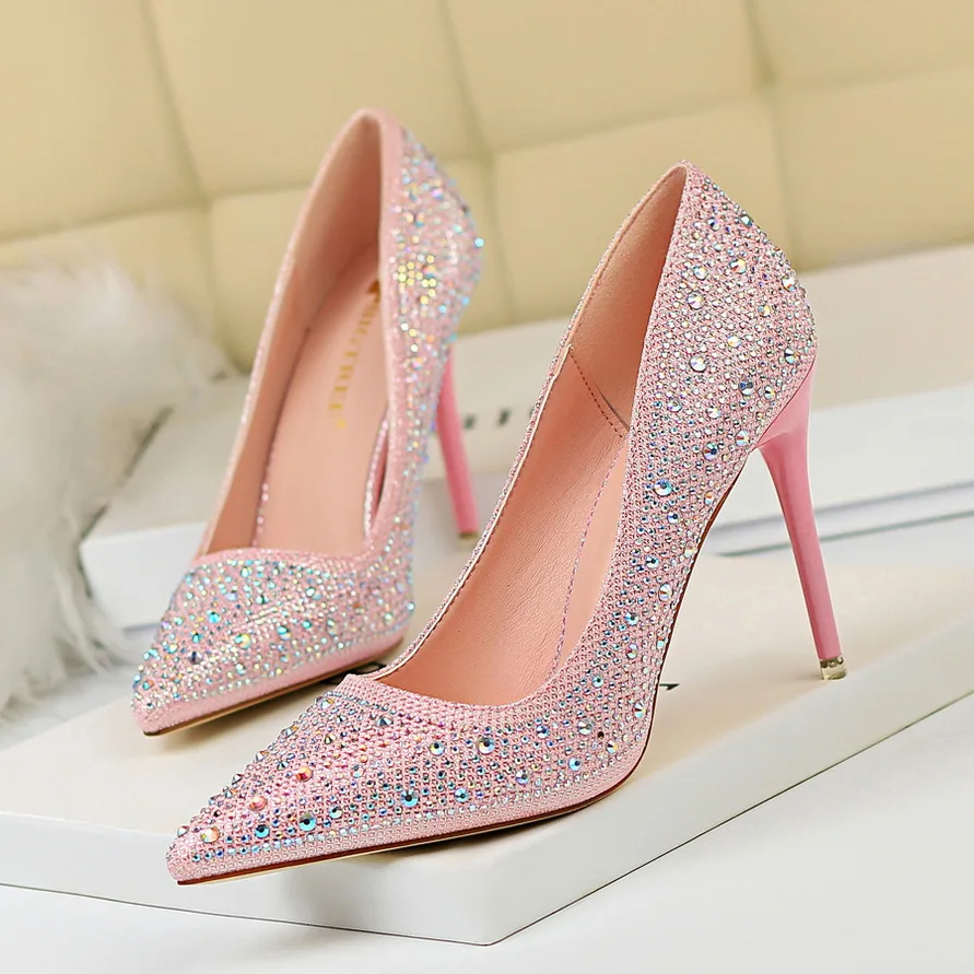 

2022 Elegant Women Glitter Crystal Thin High Heels Bride Pumps White Silver Pink Tacones Heels Cinderella Wedding Shoes Big Size