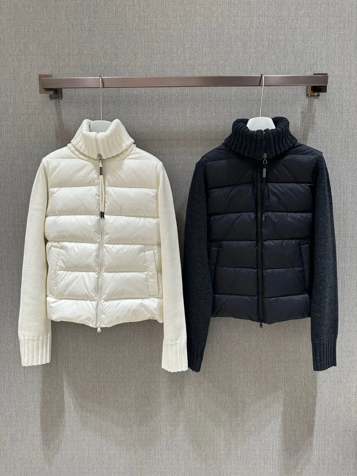 

Casual knitted paneled goose down cardigan