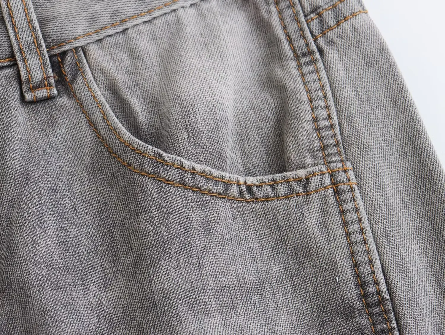 Withered Washed and Distressed Vintage Mommy Jeans Loose Denim Pants Grils Streetwear Jeans Women