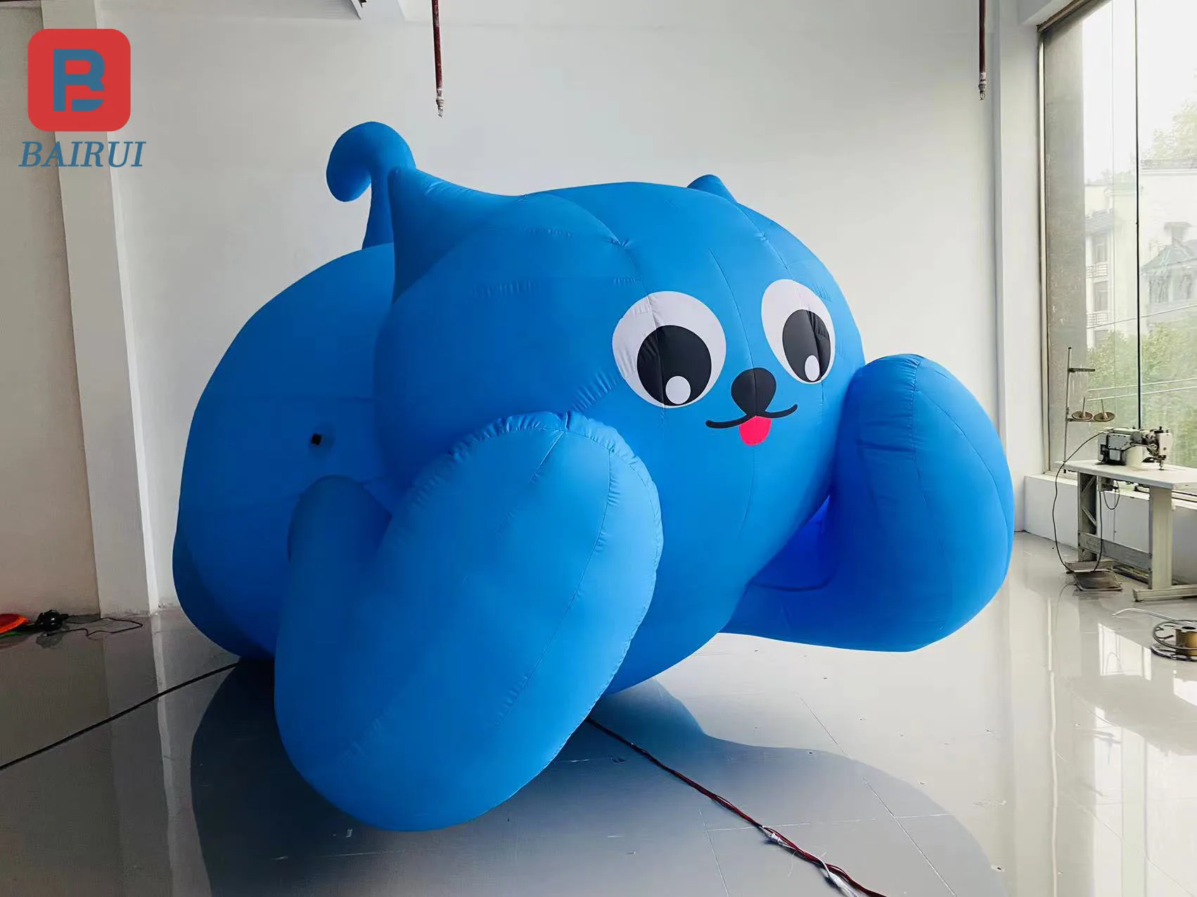 

Cartoon inflatable lying on the ground cat air model dog cat air model dog cute pet festival advertising decoration props