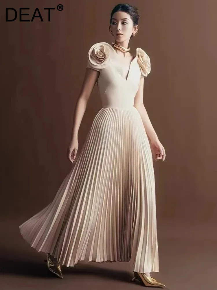 Plataz Romantic Court Style 2025 Spring New Fashion V-Necked Sleeve Lace Laminated Short Dress Woman main image 0