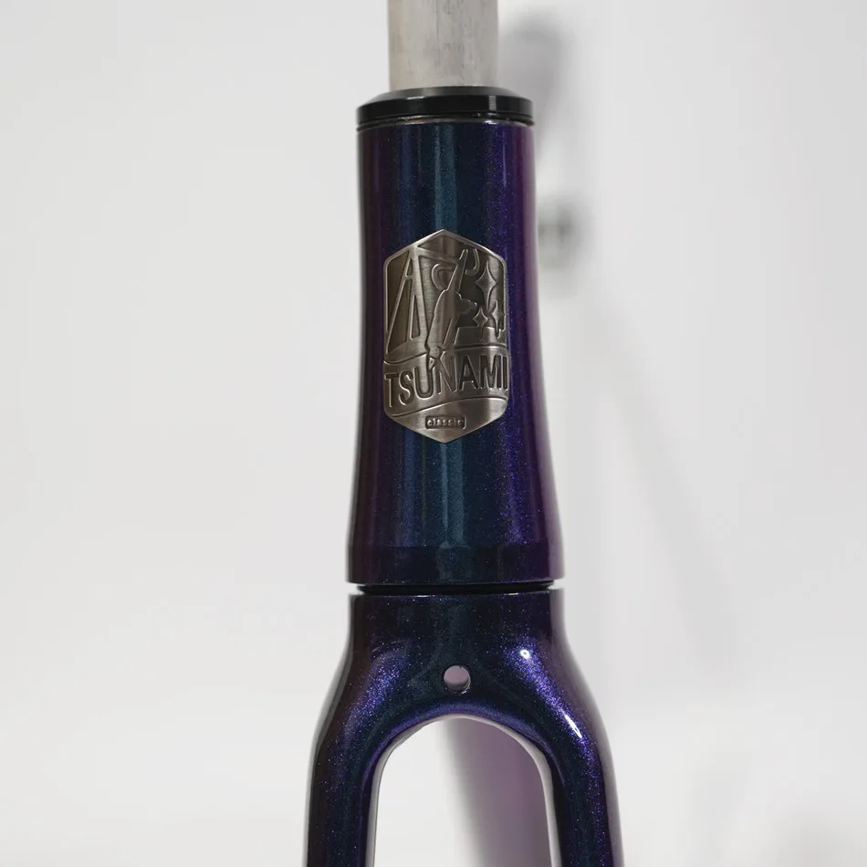 TSUNAMI（津波）SNM200 フレームセット 700C 固定ギアバイク アルミ