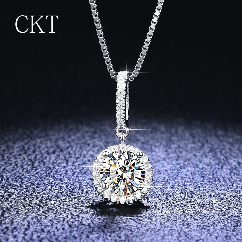 Real Platinum Pendants Carat Moissanite Diamond Necklace for