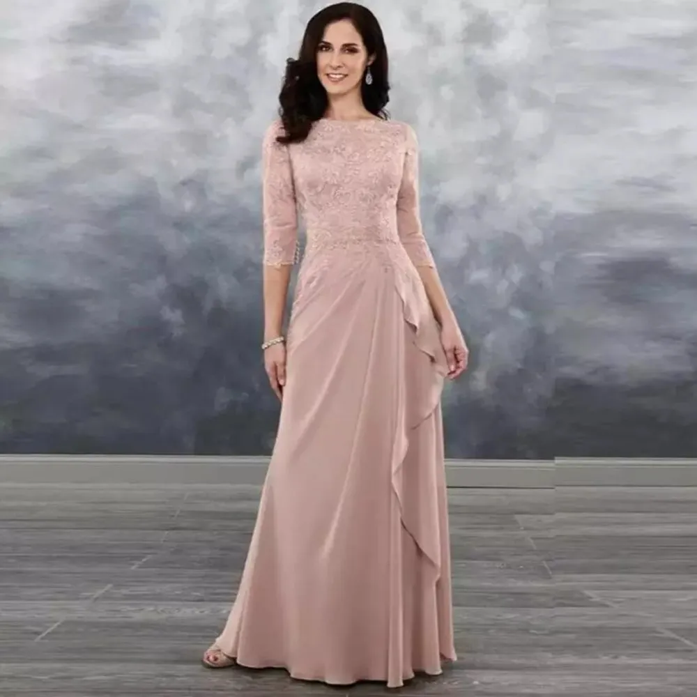 Charming On Sale Dusty Rose Lace Mother of the Bride Dresses 2022 Latest Wedding Guest Gowns Batean Neckline with 3/4 Sleeves