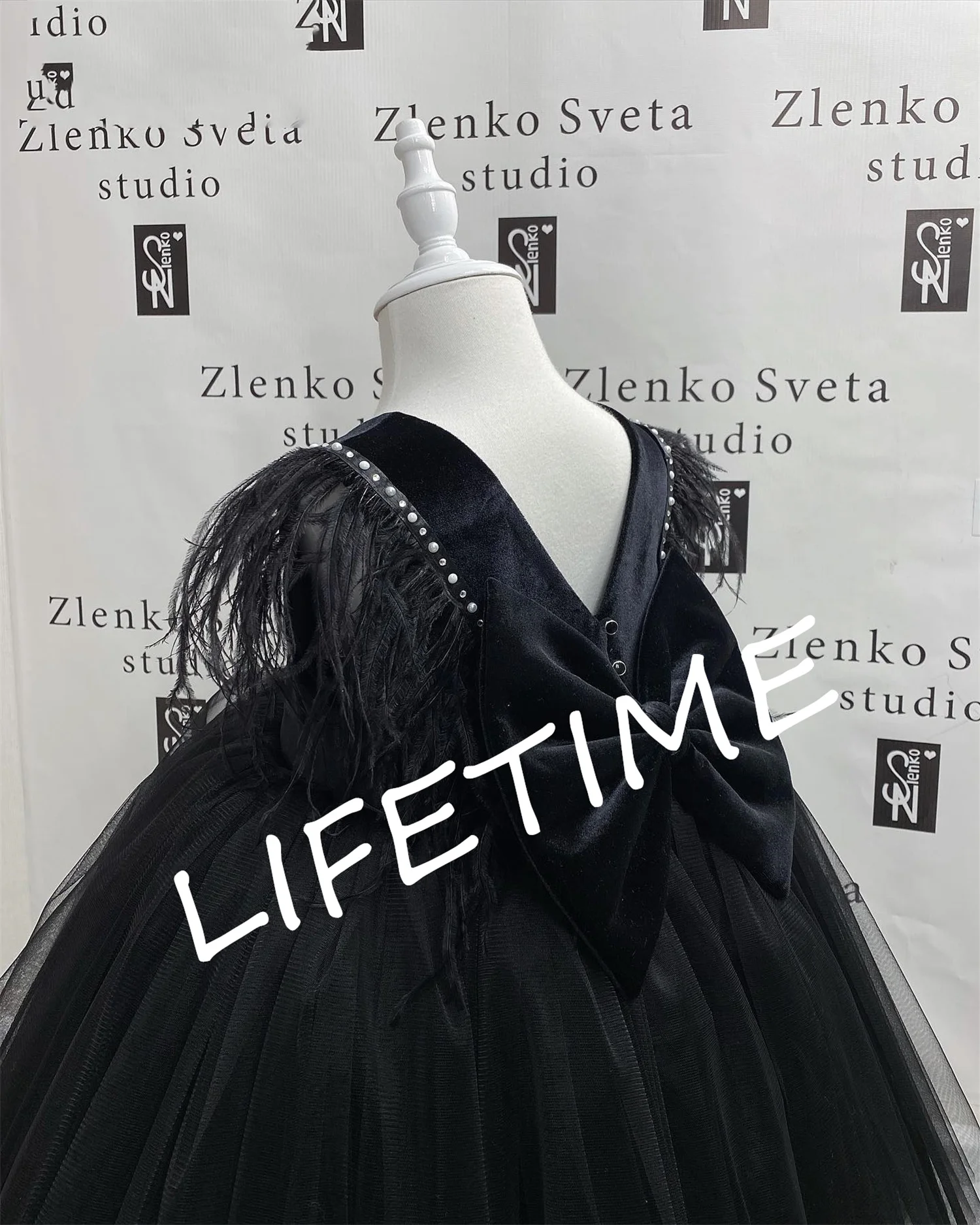 

Черное пышное платье с цветами для девочек, платье принцессы для свадебной вечеринки, ТРАПЕЦИЕВИДНОЕ платье принцессы для девочек, свадебное платье с перьями