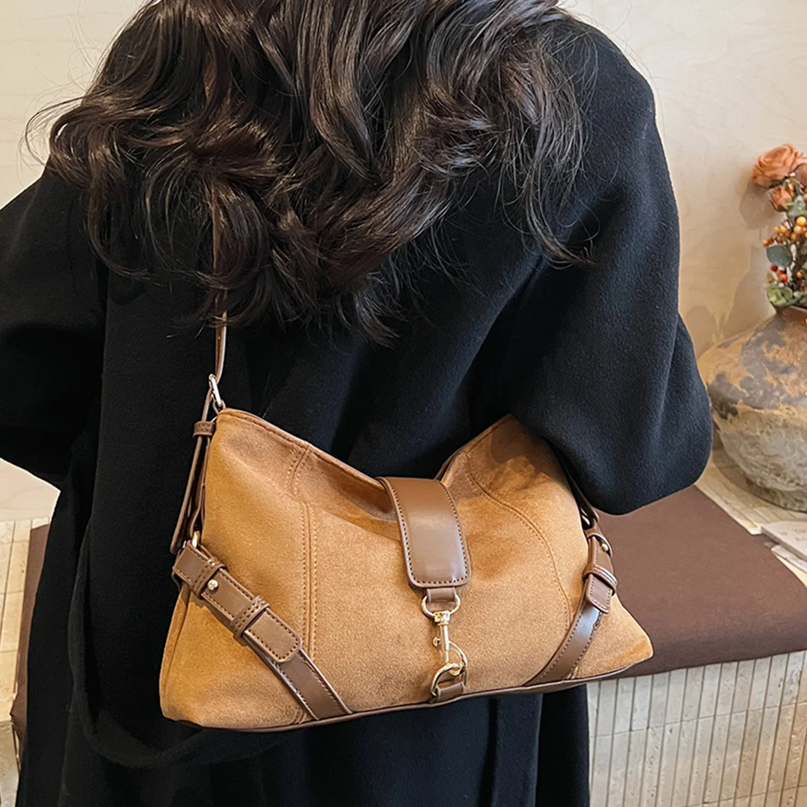 Women Girls Faux Suede One Shoulder Armpit Bag with Adjustable Straps Underarm Shoulder Bag for Travel Shopping Work Daily Use