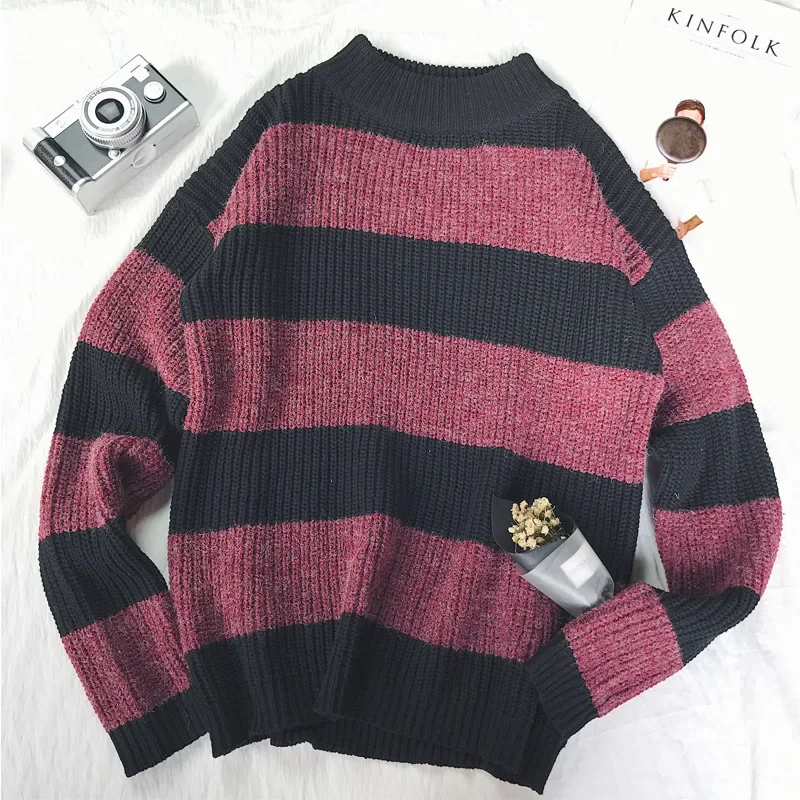 Red 906 half turtleneck stripes