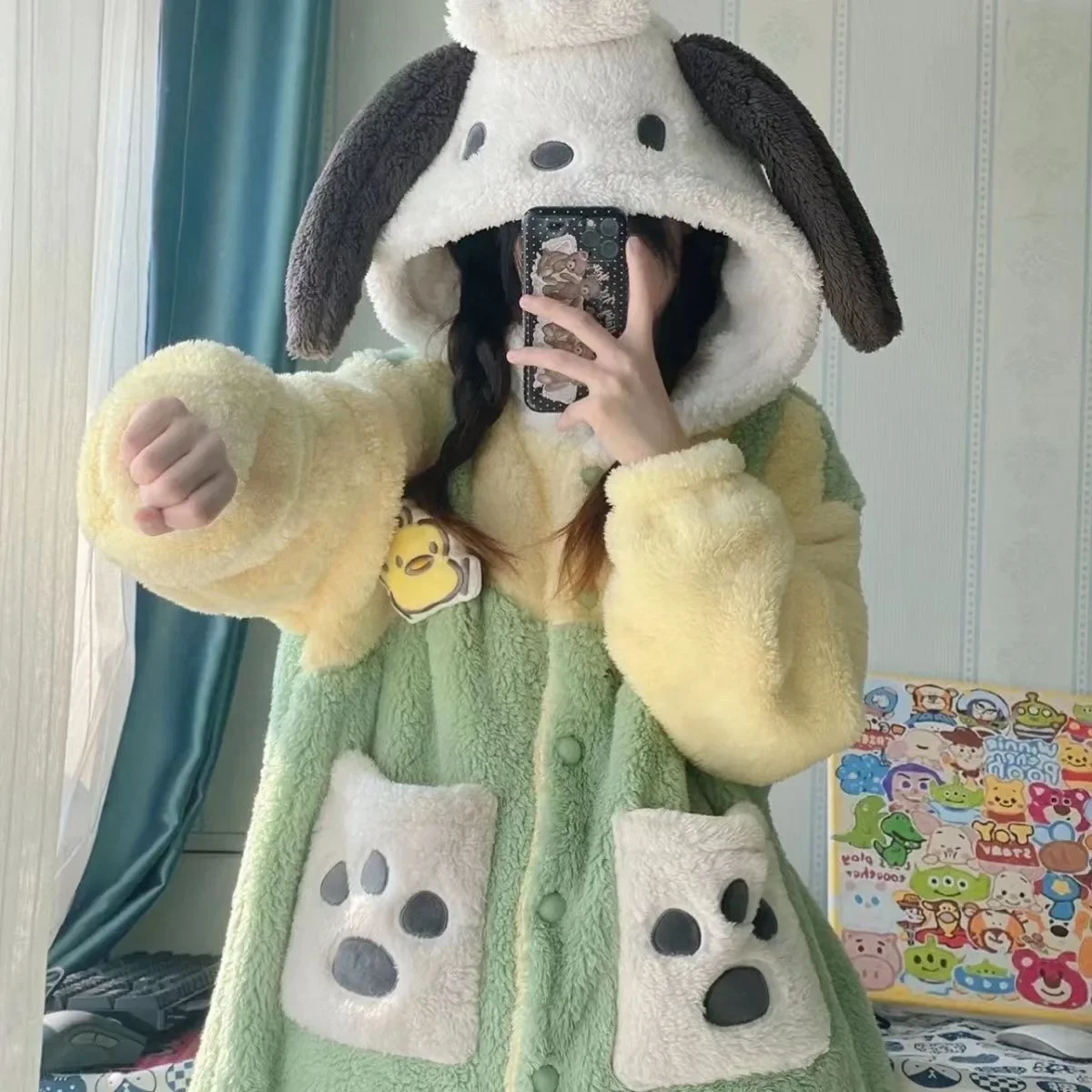 

2023 Autumn and Winter Sanrio Pochacco Pajamas for Women Y2K Cute Cartoon Coral Fleece Couple Pajamas Flannel Home Clothes Warm