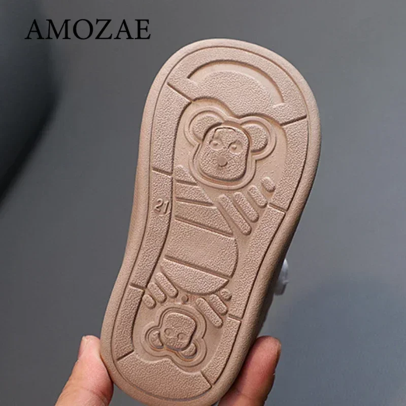 أحذية رياضية للأطفال للأولاد والبنات من جلد البولي...