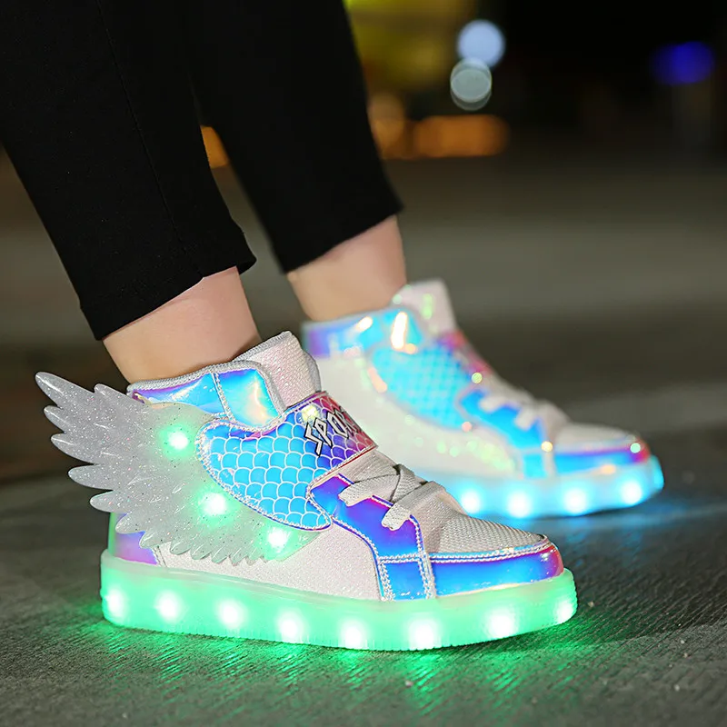 Kids Sneakers USB Charging LED Luminous Shoes Flat Wing Skateboard Shoes Light Up Girls Casual Board Shoes Children Sports Shoes