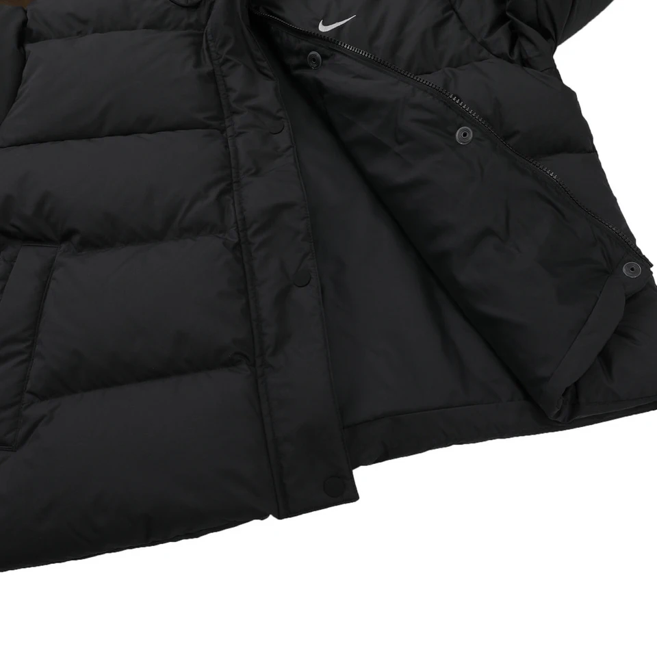 新品NIKE ナイキNSWリバーシブル中綿ファーフィッシュテールコート　L 新品NIKE ナイキNSWリバーシブル中綿ファーフィッシュテールコート L