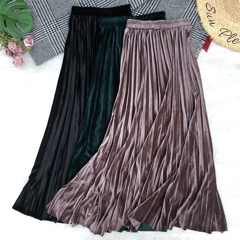 2023 New Skirts Autumn and Winter Gold Velvet Pleated Metallic Color Large Skirt Fashion Women Skirts Womens  Long Skirt