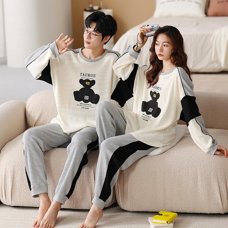 男性と女性のための秋のパジャマセット,長袖,ラウンドネック,文字が