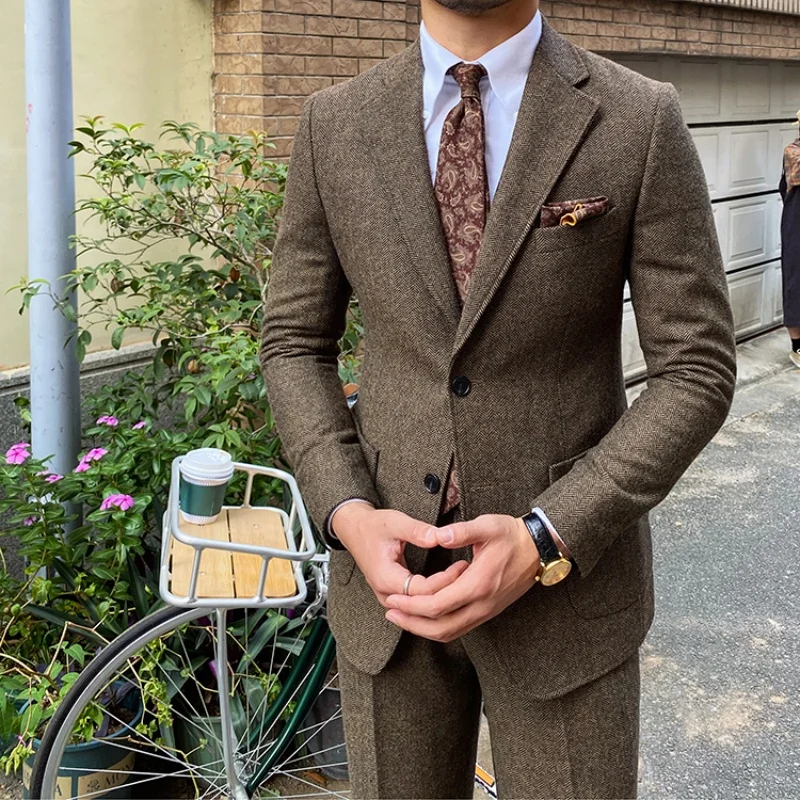 2025 Nuovo abito da uomo monopetto in 2 pezzi retrò a spina di pesce stile spesso per l'autunno e l'inverno abito da banchetto formale elegante caldo 4