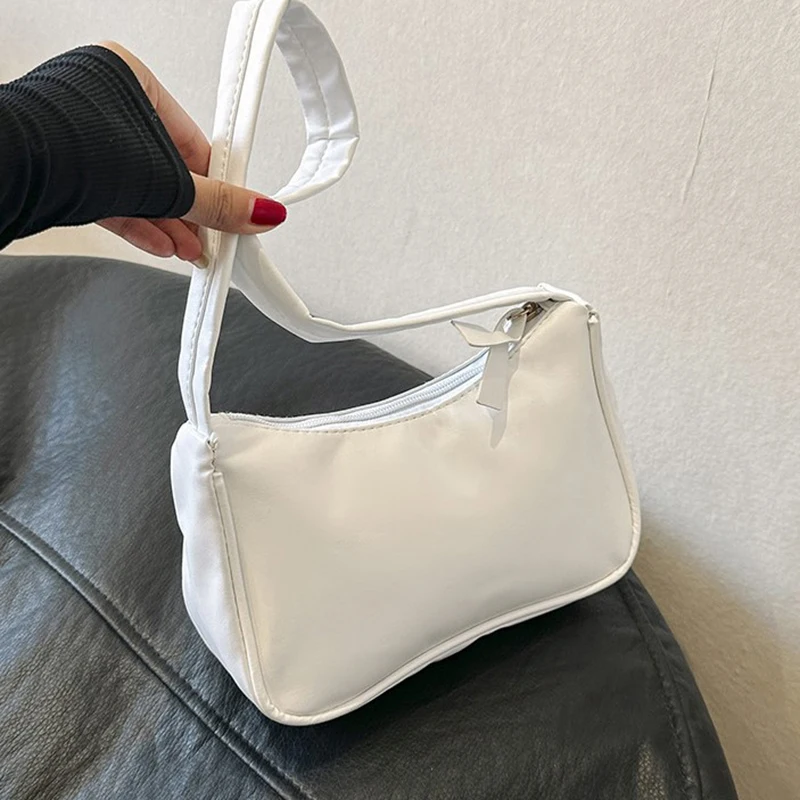 

Women's Summer PU Shoulder Bag Waterproof Minimalist Fashionable Handbag For Daily Travel Party Single Shoulder Underarm Bag