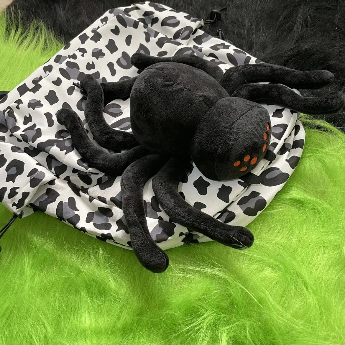 

Y2k рюкзак с пауком дизайнерские готические школьные сумки с принтом животных, гранж-рюкзак для классных девушек, вместительная черная сумка для книг с леопардовым принтом