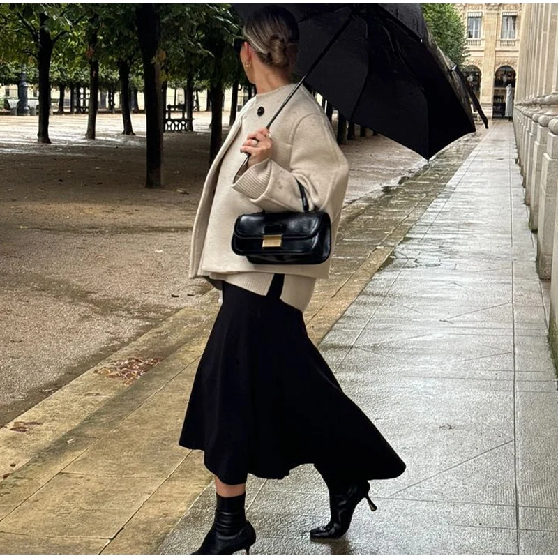 Elegant Solid Woolen Blend Jacket For Women Fashion Button O-neck Long Sleeve Coat New Autumn Winter Commute Warm Outwear