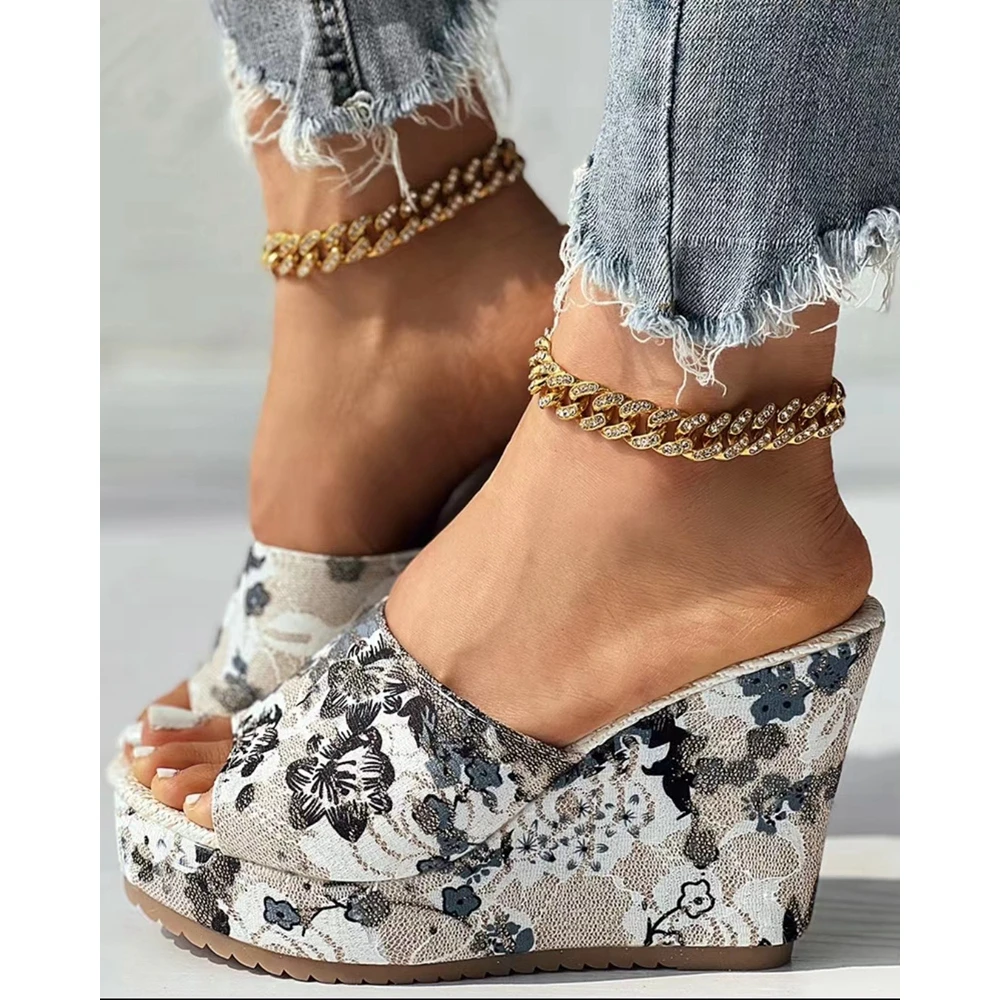 Summer Women Casual Floral Print Peep Toe Wedge Slippers Outdoor High Heels Sandals Fahion Femme Chaussons Vintage Summer Shoes