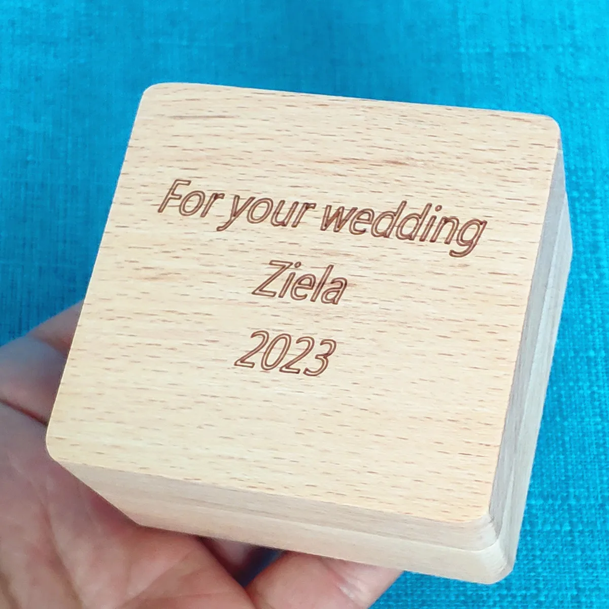 

Customized Wood Wind Up Photo Music Box, Personalized Gifts, Birthday Anniversary, Wedding, 2023