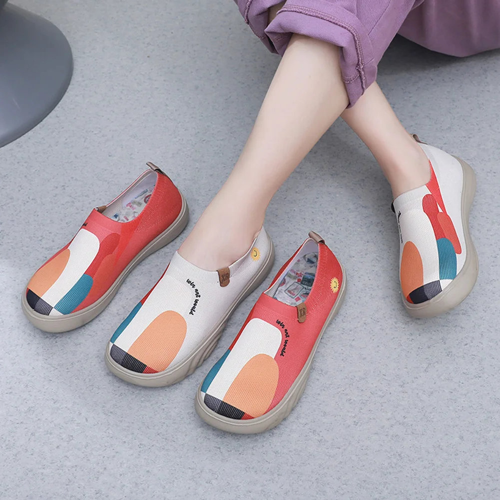 Women Painted Loafers Round Toe Floral Art Sneakers Breathable Casual Walking Shoes Soft Sole Mom's Flat Old Beijing Cloth Shoes 2