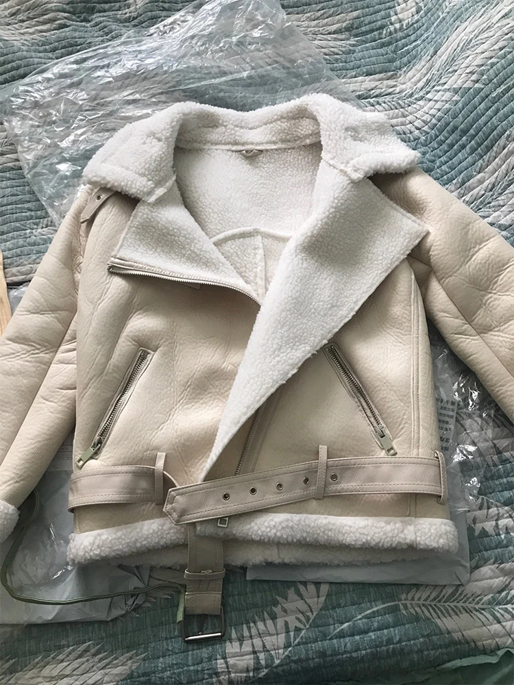 Рисунок 5 - Куртка-Авиатор зимняя женская из