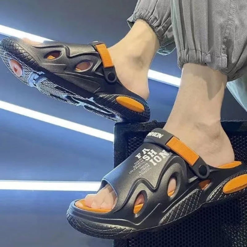 Men Beach Sandals Summer Anti Slip Thick Sole Toe-Out Gentlemen Clogs Outdoor Driving Sport Sandal Two ways as Slipper &Sandal