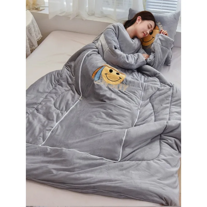 

In winter, the office can wear a pillow, and the lazy person is put on the quilt with sleeves. The car-mounted dual-purpos