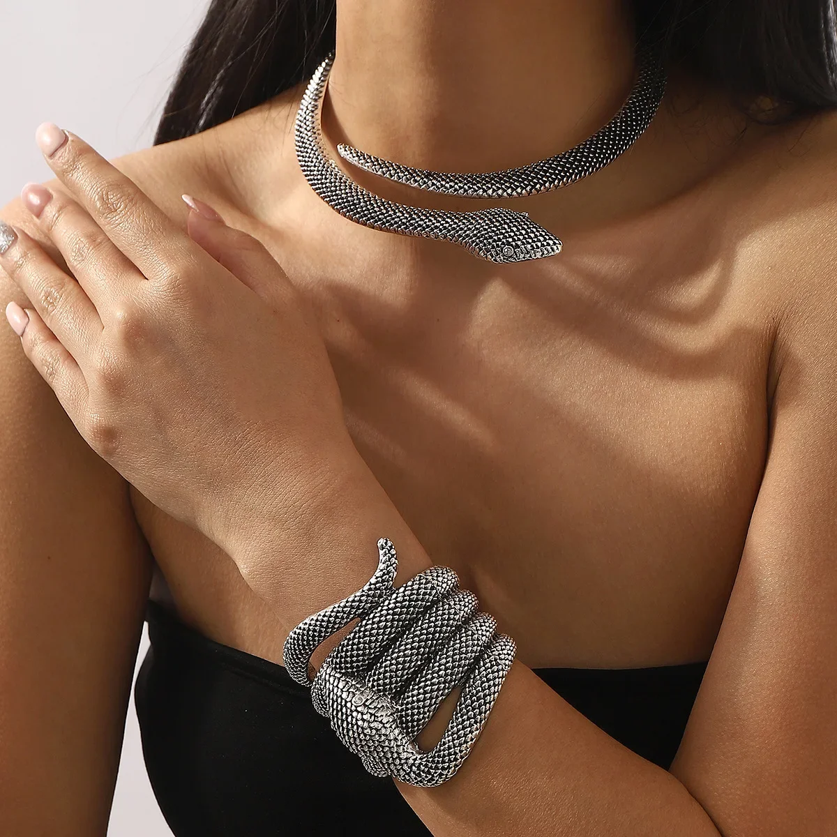 Collana Girocollo A Serpente Donna - Design Curvo, Con Occhi Di Strass, Gotica Per Halloween