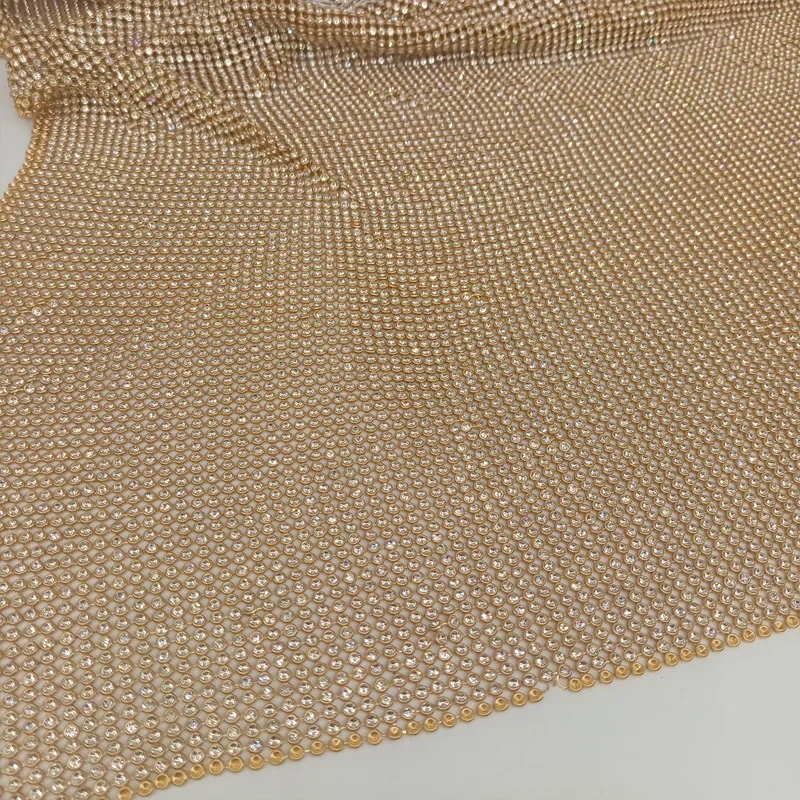 Фото Блестящая золотая основа 45x120 см, металлическая сетчатая ткань Chainmail для рукоделия, шитья, косплея, платья, сумки, одежды, ювелирные изделия для тела №3