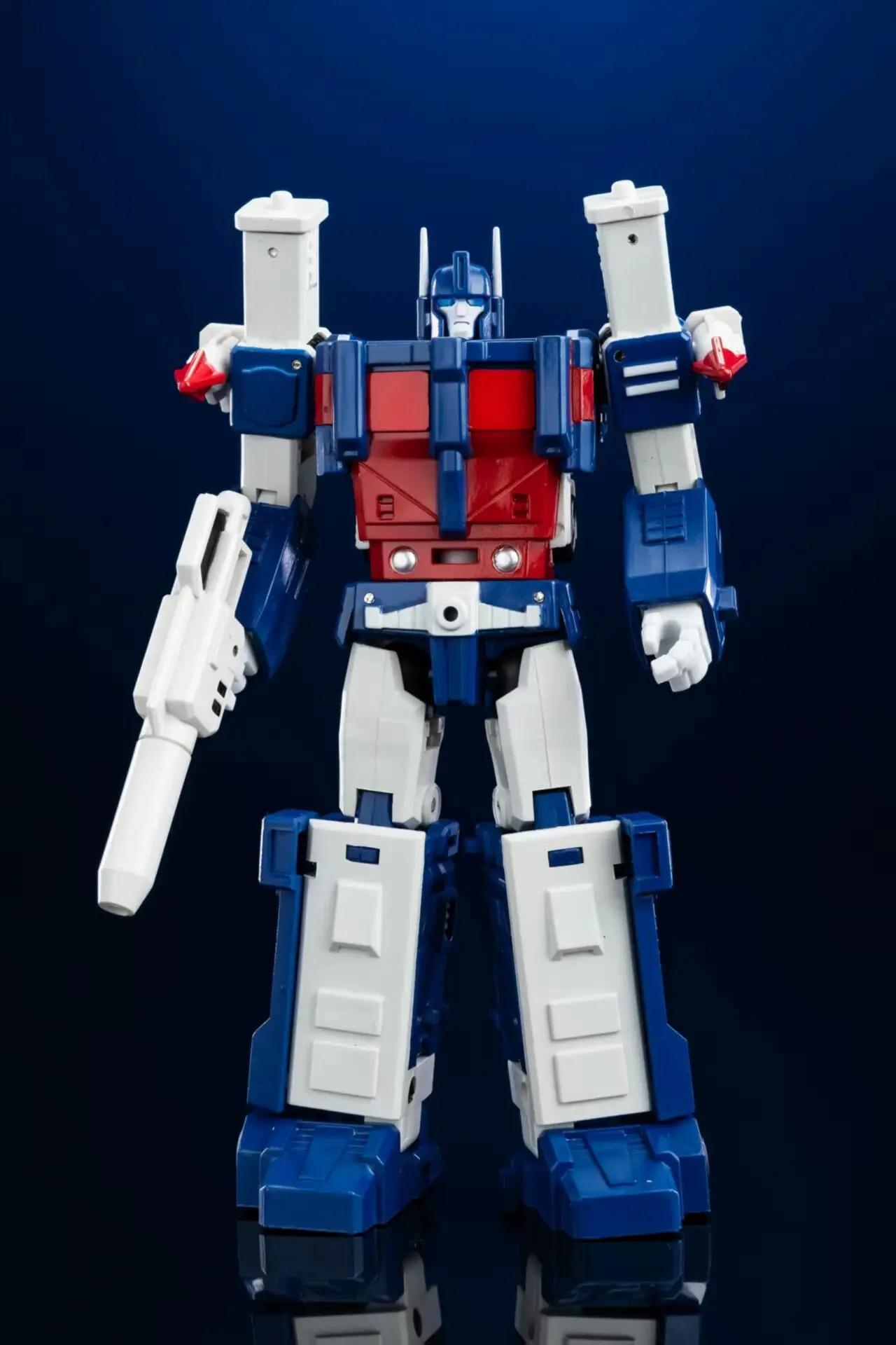 변신 장난감 MS-B04A MSB04A 버전 1.0 디럭스 페인티드 에디션 10cm 미니 스케일 울트라 매그너스