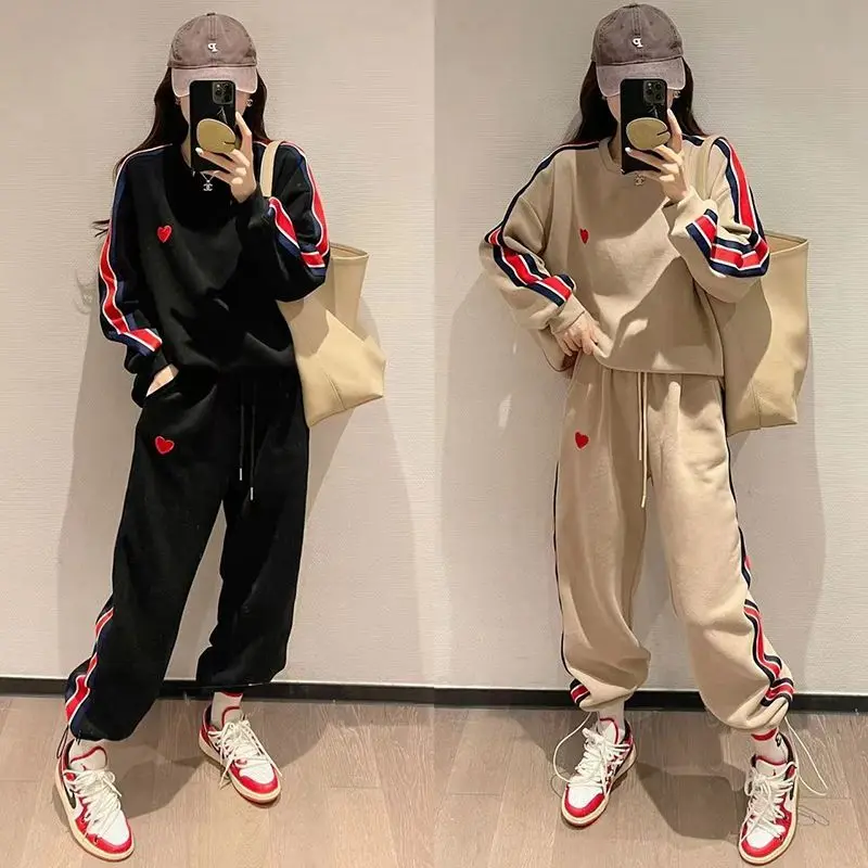 여성용 캐주얼 스포츠 스트라이프 바지 세트, 하라주쿠, 용수철 가을 프레피 스타일, 자수 러브, 루즈한 한국 패션 상의, 2 피스