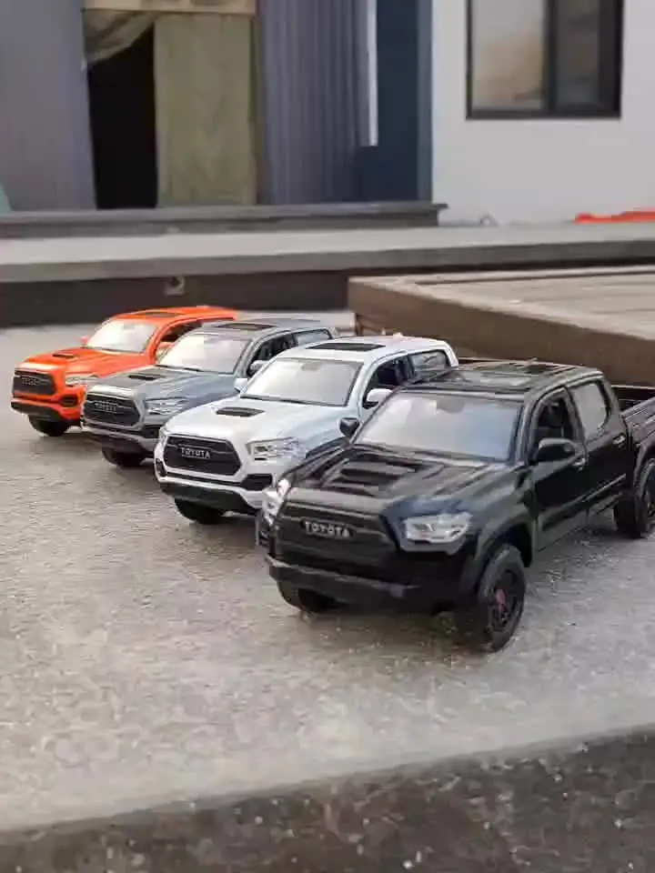 Mais-Toyota Tacoma TRD PRO Pickup Alloy Car Model, Diecast Metal
