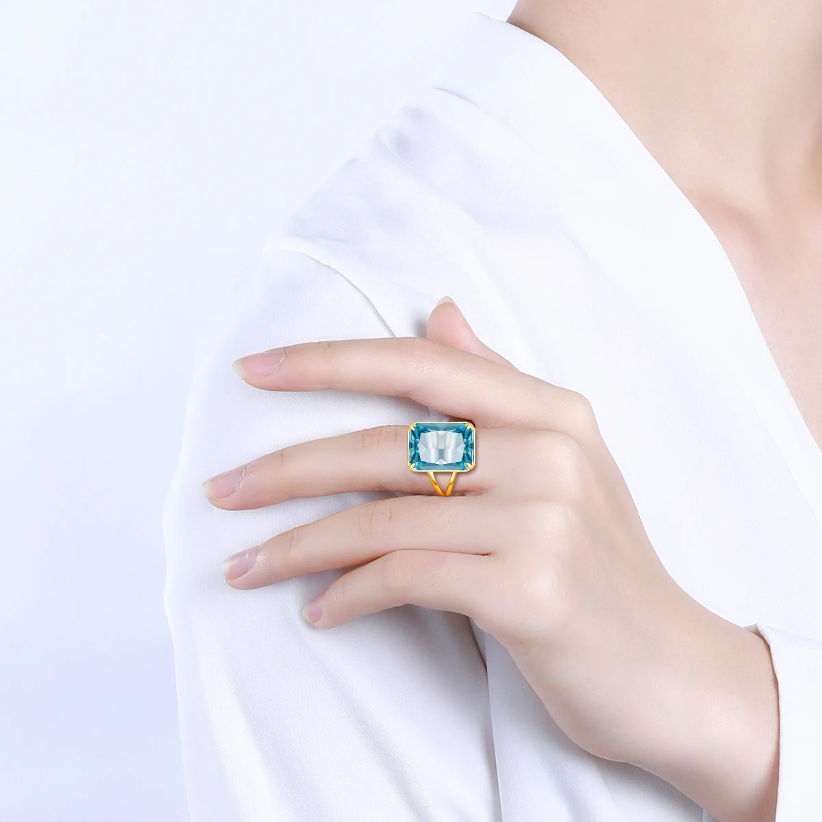 Classic Aquamarine Ring 925 Sterling Sliver Rings For Women Gold Plated Gemstone Vintage Party Gift Female Fine Jewelry