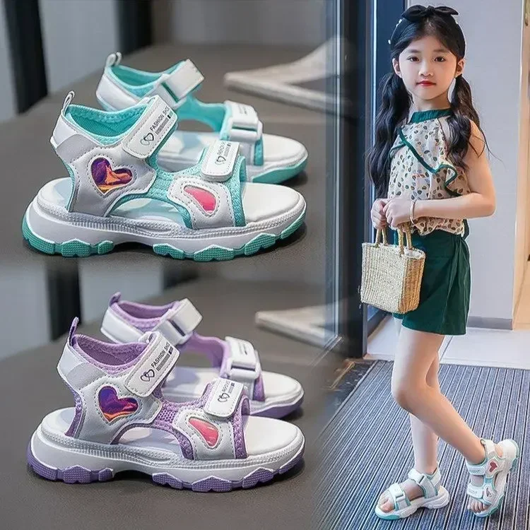 여자 샌들 2025 새로운 여름 키즈 공주 비치 신발 휴가 부드러운 단독 안티 슬..