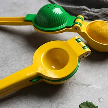 2-in-1 Lemon Juicer 1
