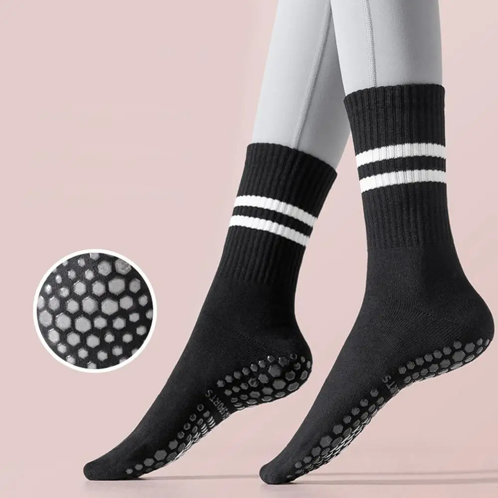 Yoga Socks Cotton Mid-tube Bottom Professional Silicone Non-slip Indoor Fitness Socks gym Floor Soft Dance Pilates Sports Socks