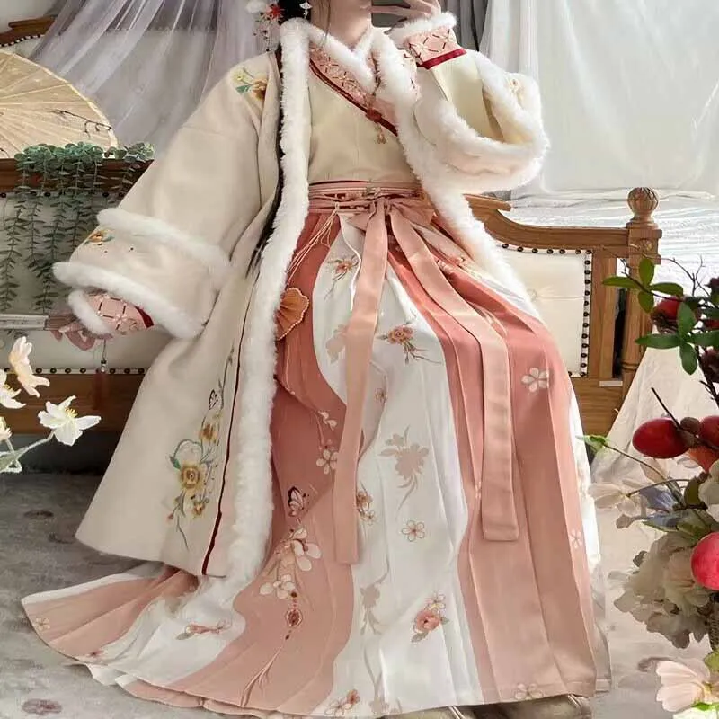 

2023 Winter Thickened Warm Hanfu Sets Women Chinese Embroidered Hanfu Beige Red Dress New Year Costume For Girls Plus Size XL