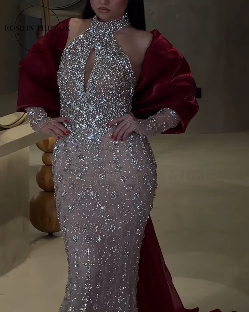 فساتين سهرة من ROSEINTHEBOX مخصصة متألقة ومزينة با...