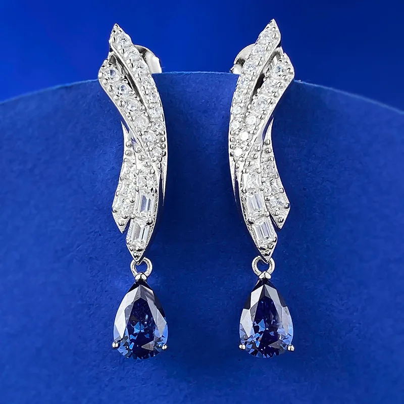 

2023 New S925 Silver Tanzanite Zircon 6 * 9 Earstuds with a niche temperament and a versatile daily outfit