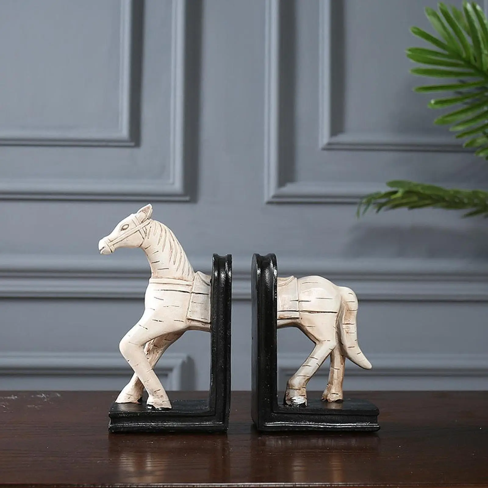 Horse Decorative Bookends Book Ends to Hold Books Anti Slip Base Horse Figurine