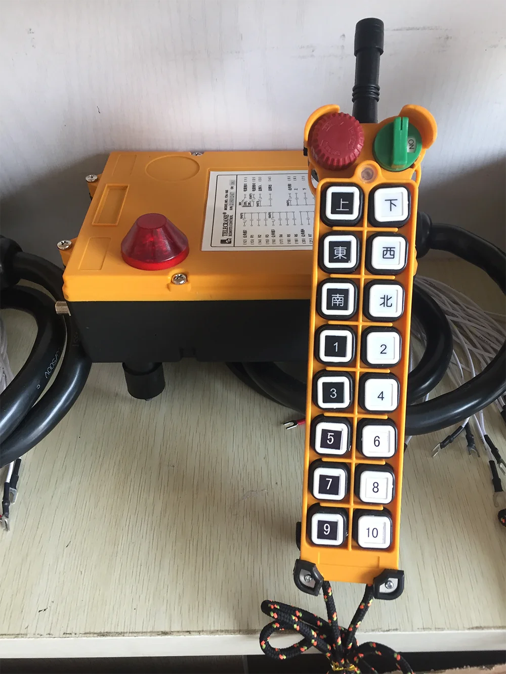 

F24-16S Single speed crane driving crane industrial wireless remote control industrial 24V 36V 48V 220V 380V With emergency stop