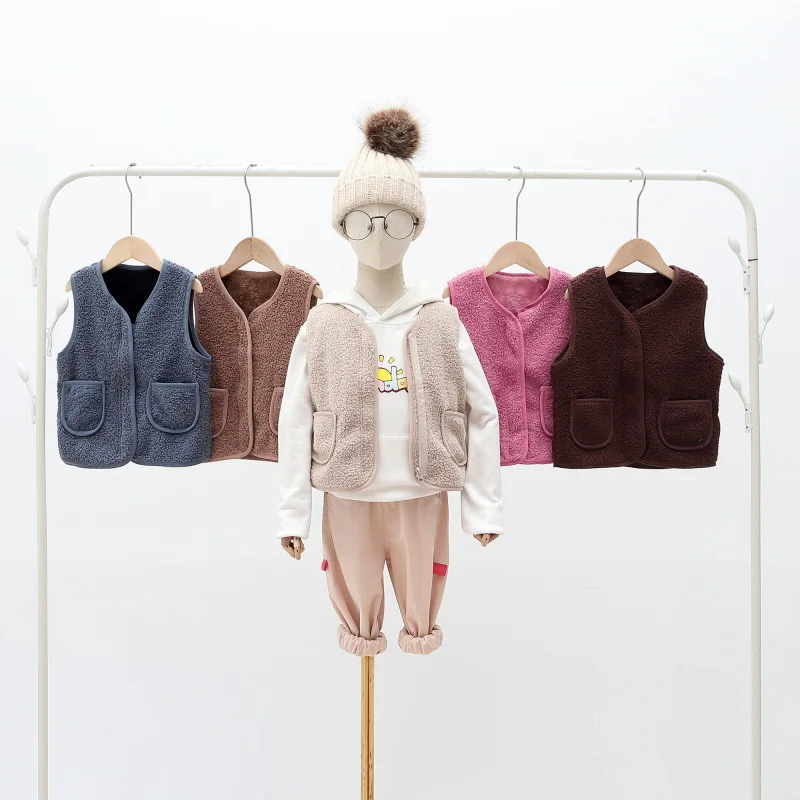 Children's Vest Girl's Sleeveless Jacket Winter Baby Velvet To Raise Temperature Outerwear Boy's Light Warm V-Neck Clothes