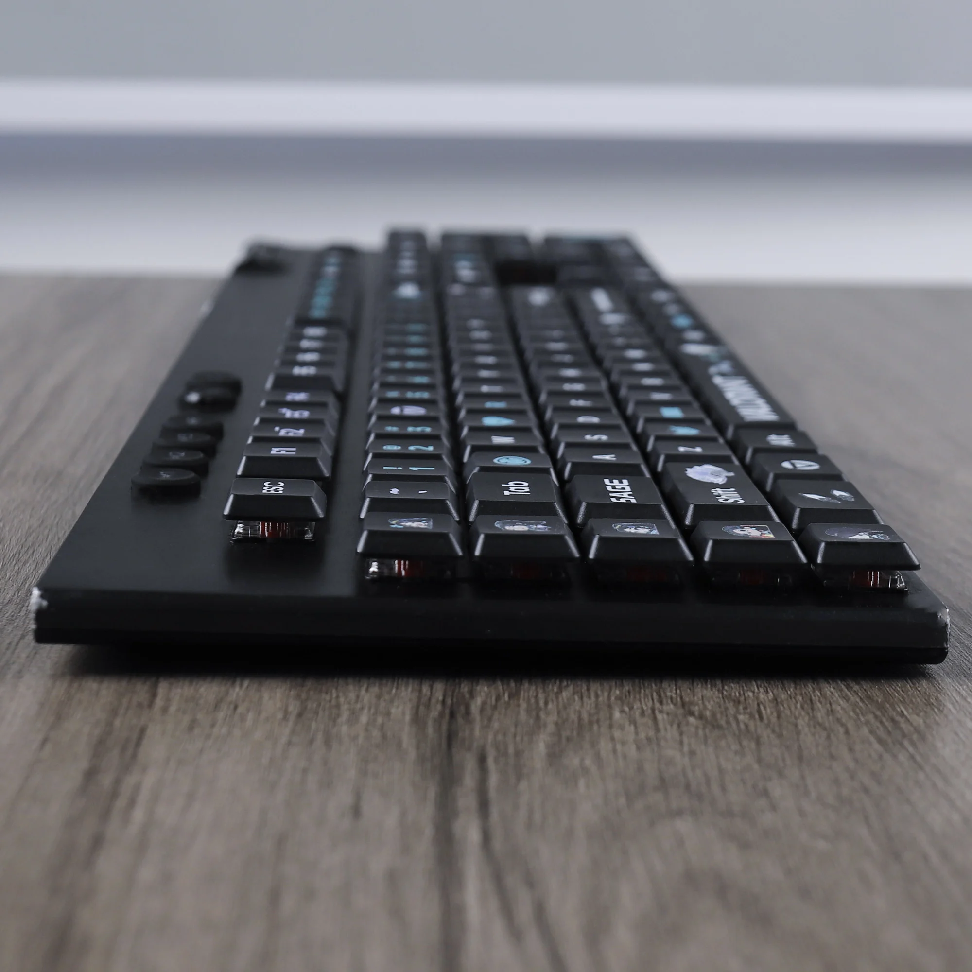 Solid Black Fearless Strike PBT Material Keycaps