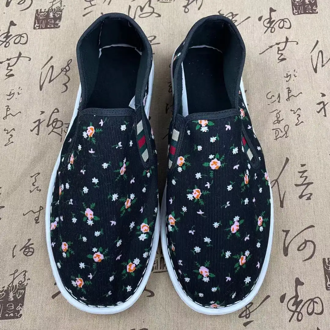 

Flower shoes, autumn and winter men's shoes, one pedal, velvet and low-cut daily casual shoes DY4093