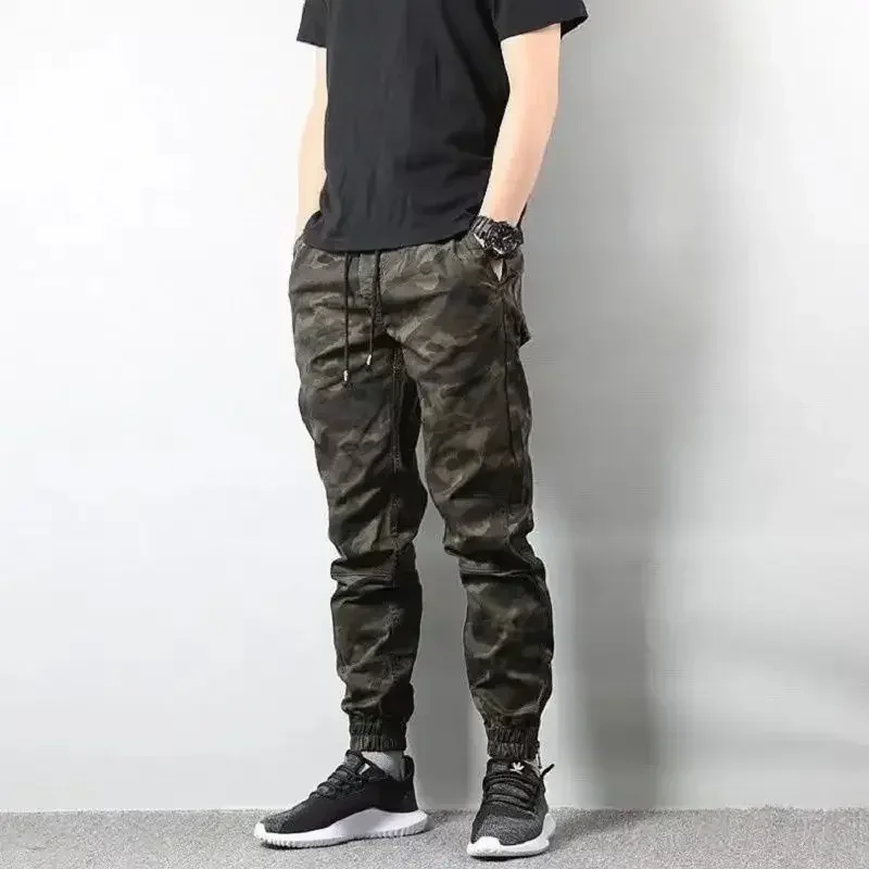 thumbnail image 1 of Pantalones cargo para hombre, ropa de trabajo de camuflaje, pantalones para hombre, pantalones harén de camuflaje, ropa técnica Y2k Emo, alta calidad, baratos, talla grande, moda, grandes y sueltos, 1 of 4