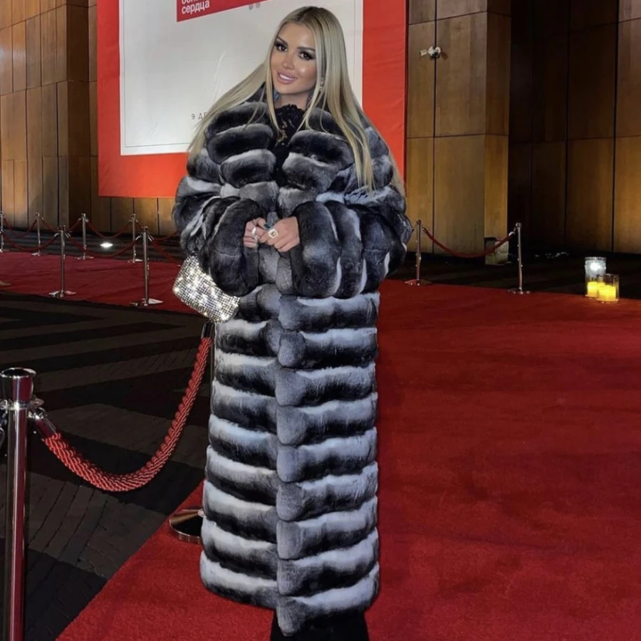 冬の女性の天然毛皮コートロングリアルレックスラビットファーコート