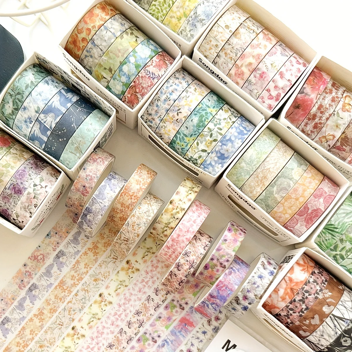 5 rolls of boxed romantic flower handbook tape, cute DIY fresh decorative washi tape for students, a must-have gift for students 6