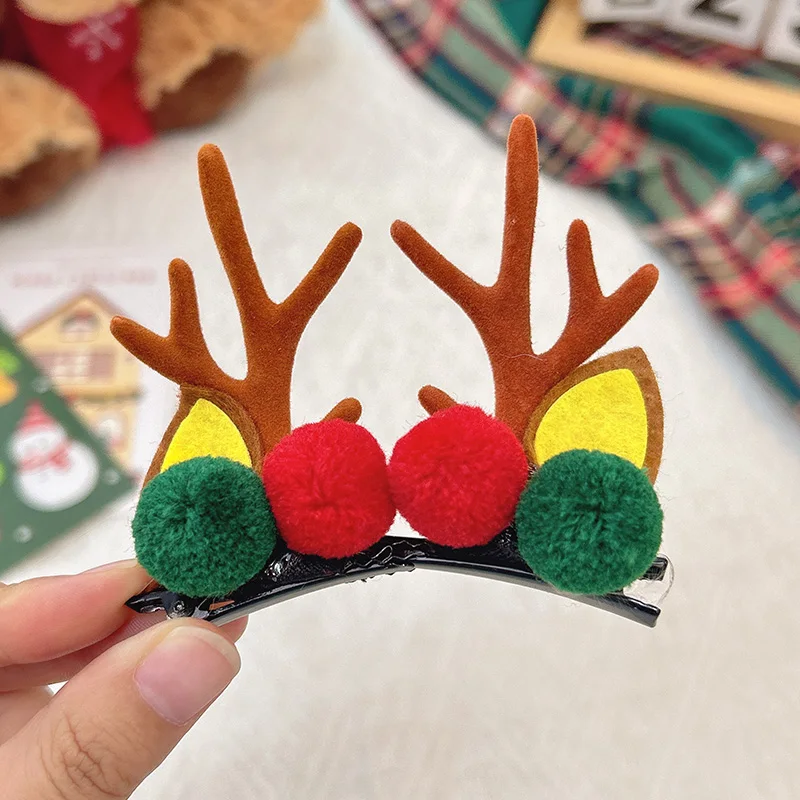 Colorful pom-pom antler hair clip1