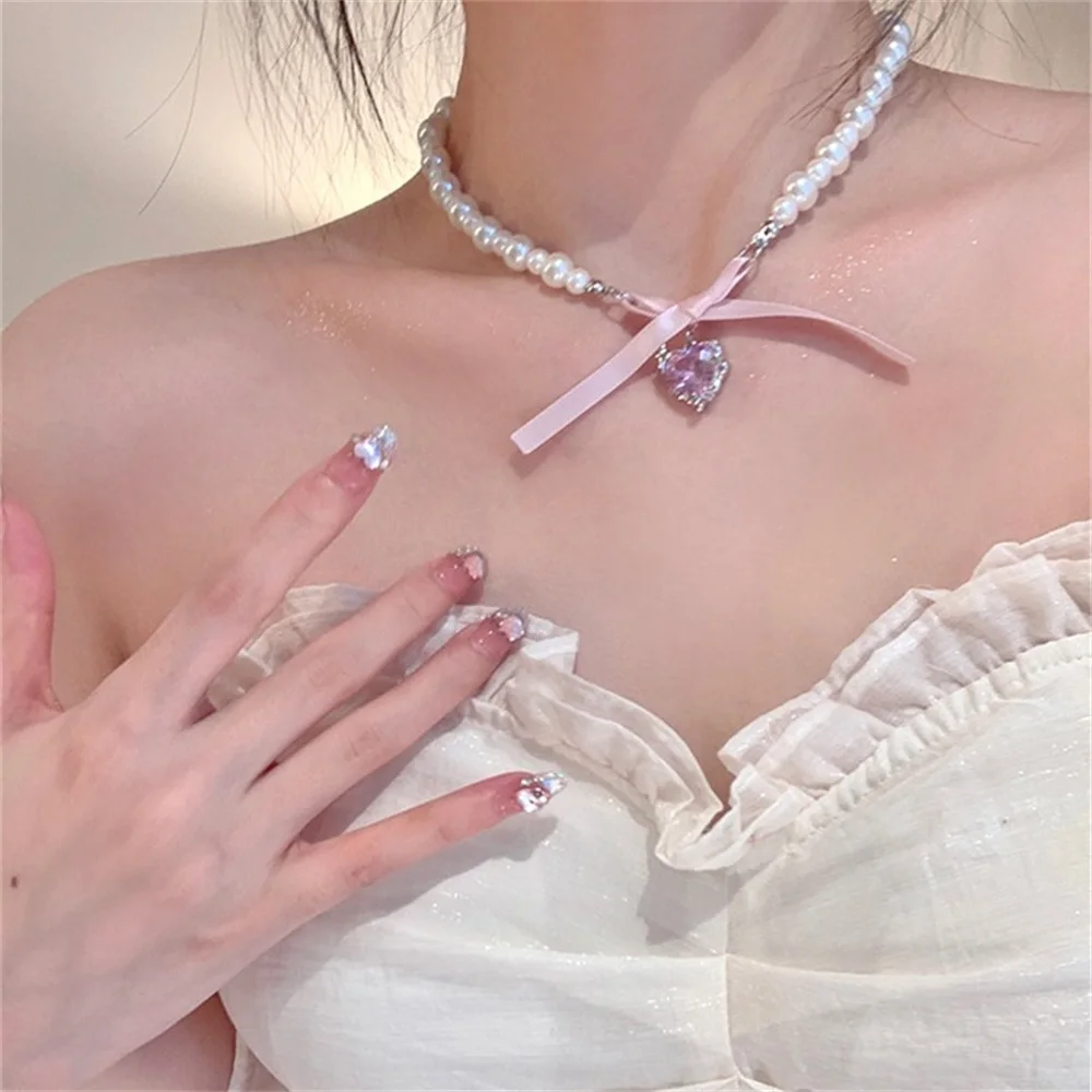 

French Romantic Pink Love Bow Pendant Necklace with Pearl Necklace Designed by Female Minority Sweety Clavicle Choker Trendy