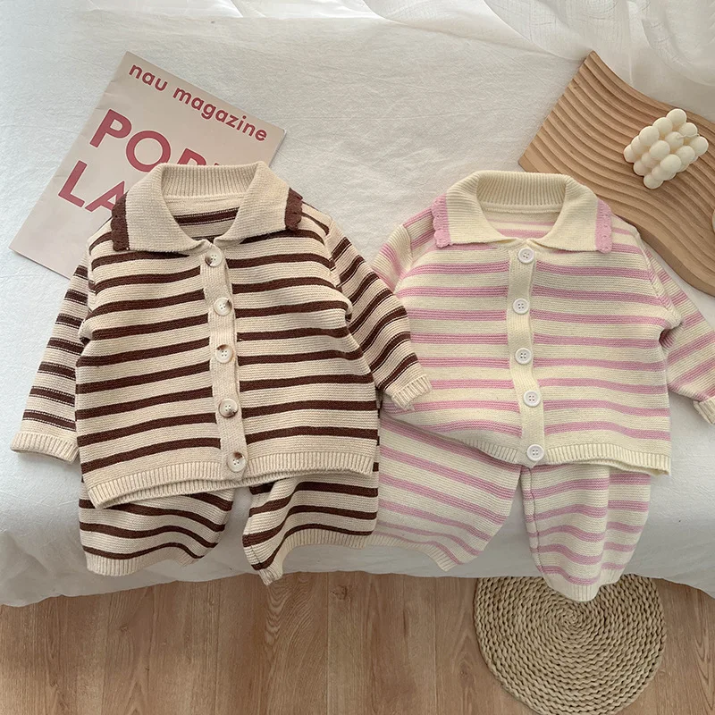 

2023 Korean Spring Autumn Baby Girls 2PCS Clothes Set Cotton Knitted Striped Polo Coat Wide Leg Pants Suit Toddler Girls Outfits